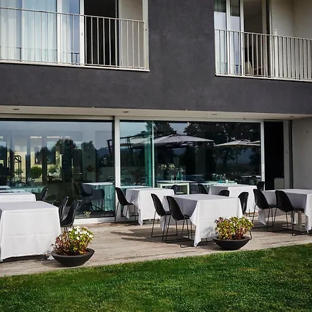 House Iaquin Dobrovo